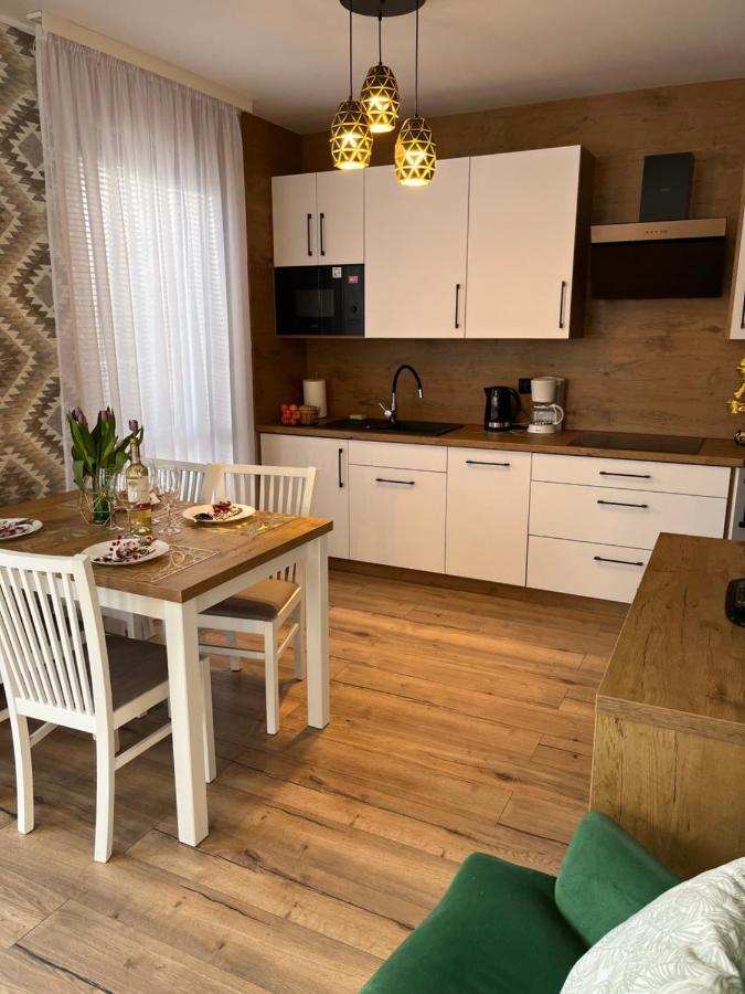 Apartament Ortiga *